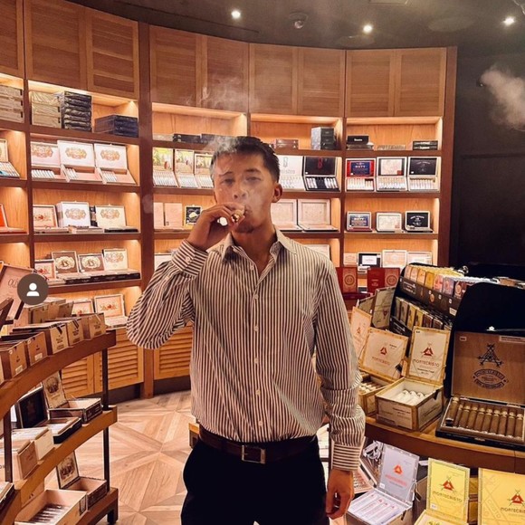 Meet your Posher, Laverne - Picture 1 of 1